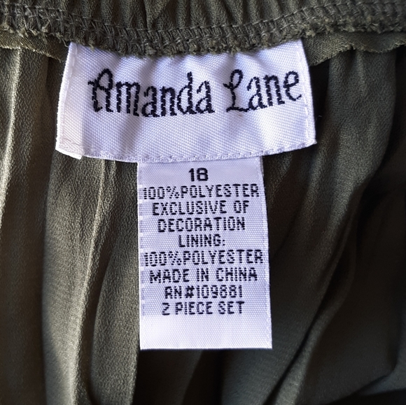 SLIM & SHEER OLIVE GREEN RUFFLED MAXI SKIRT - Picture 5 of 6